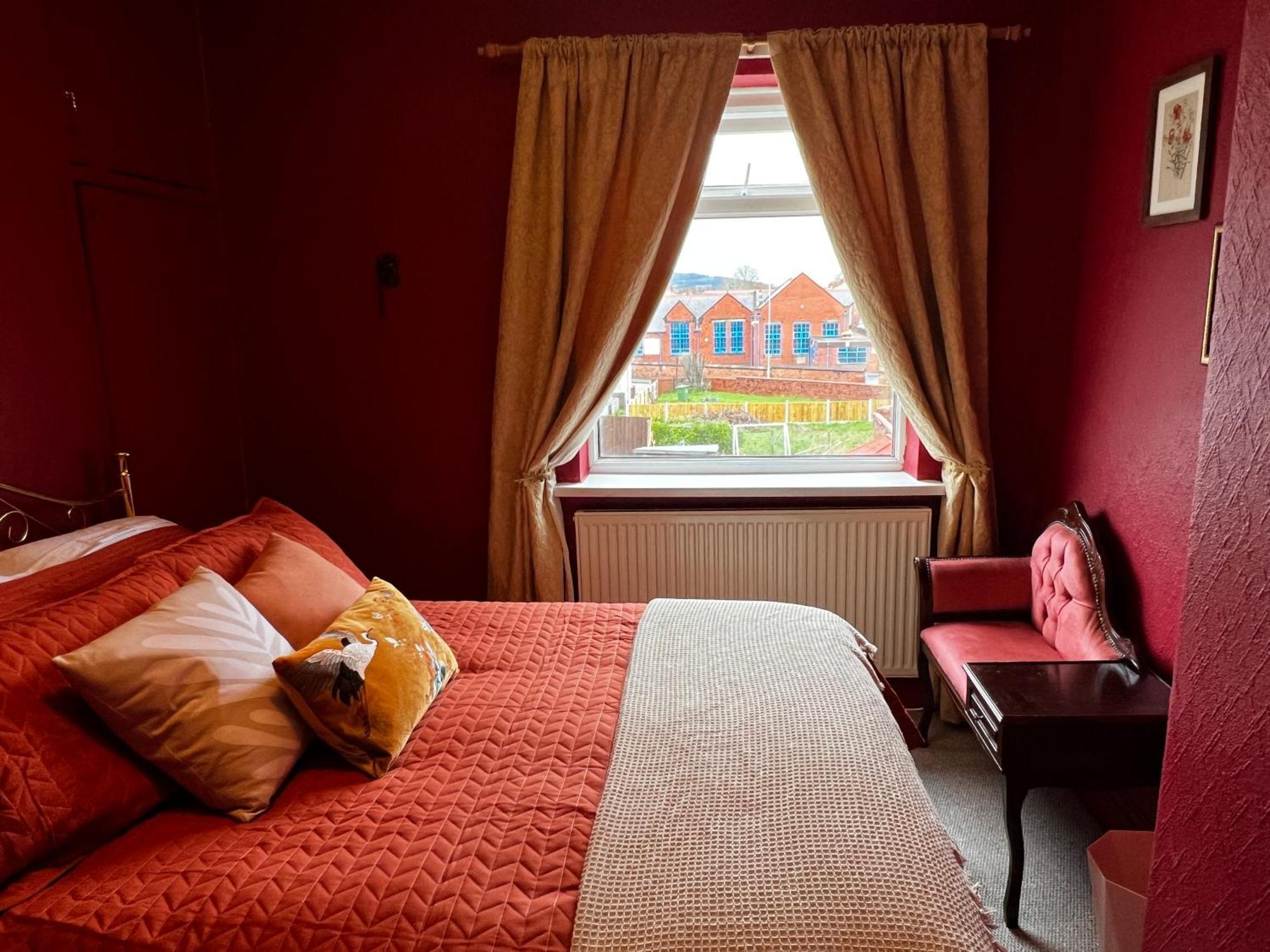 Robin'S Hollow: 2Bd Home Near Wrexham Afc Exterior foto